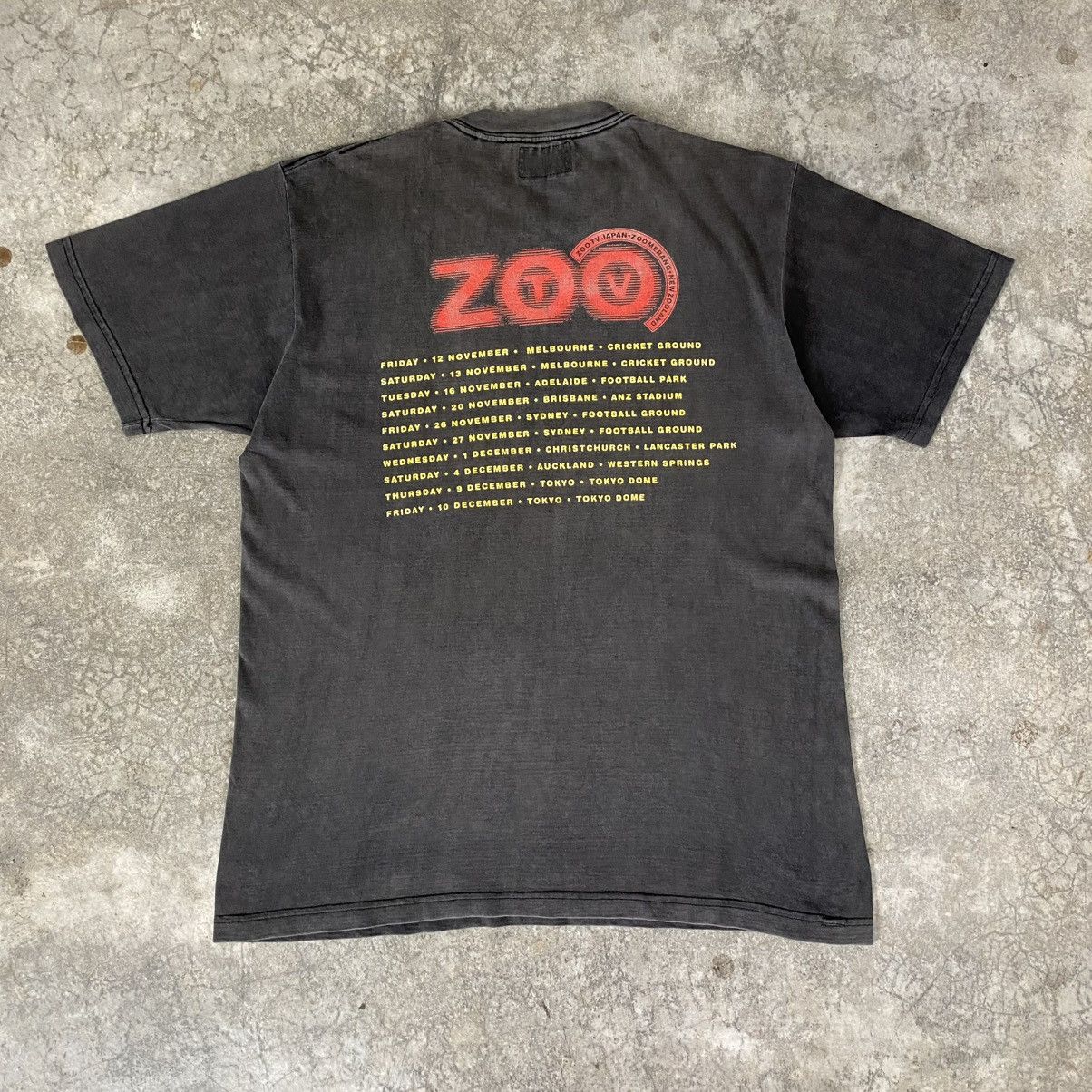 Band Tees VTG 90’s U2 Zooropa Tour ACME Faded Band Tee Psychedelic Size US L / EU 52-54 / 3 - 6 Thumbnail