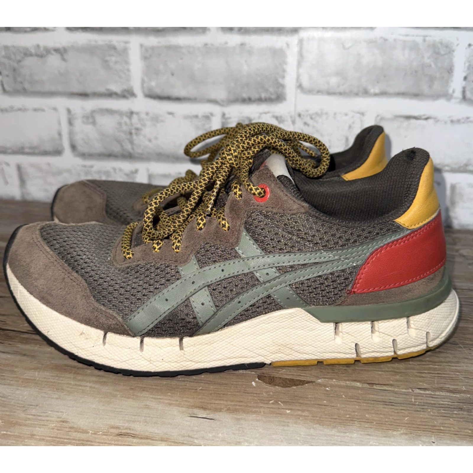 Onitsuka Tiger ONITSUKA TIGER REBILAC RUNNER Sneaker Mens 7 Multicolor Athletic Shoes Men Size US 7 / EU 40 - 2 Thumbnail