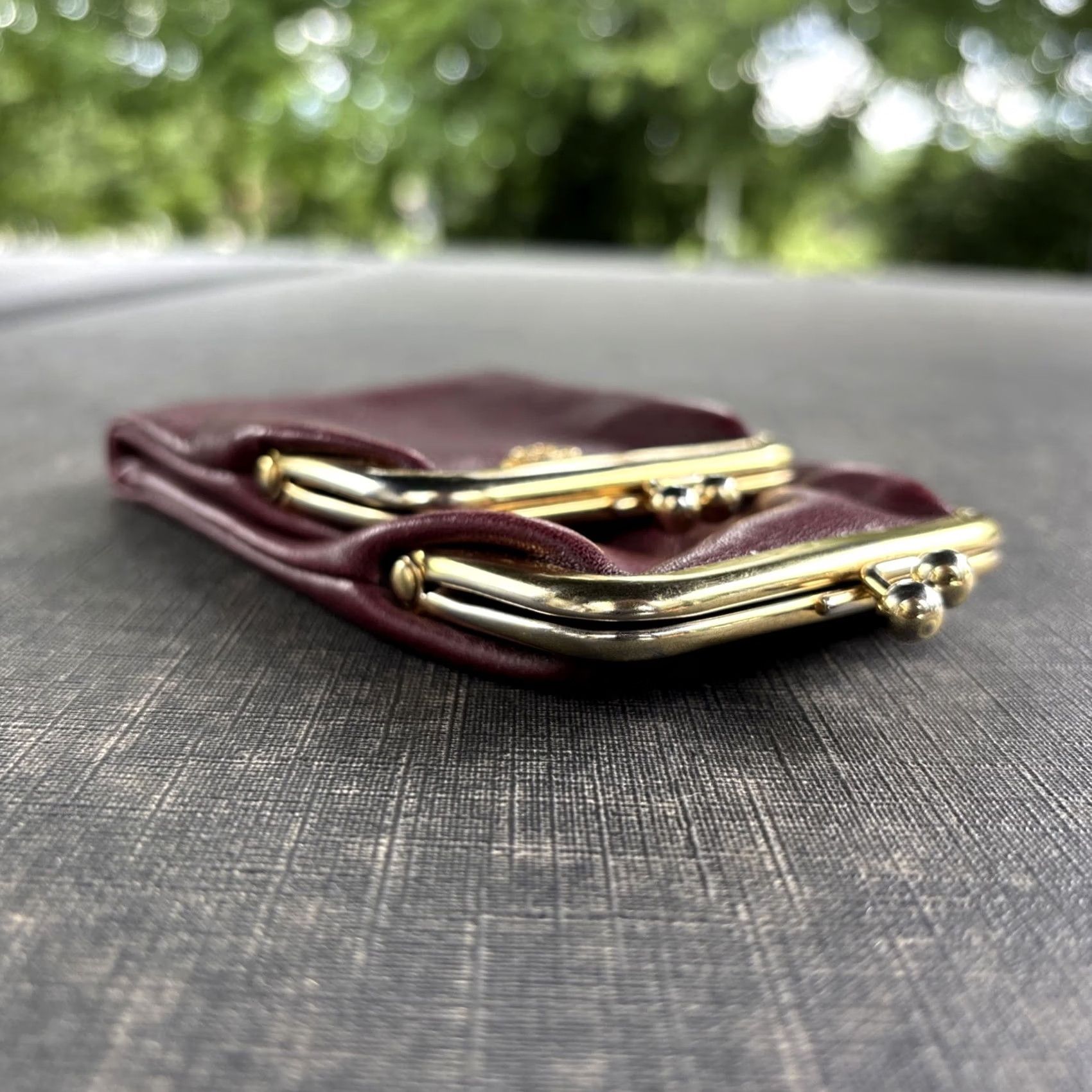 Bosca Bosca Double Kiss Lock Coin Pouch Purse Full Grain Leather USA MADE Burgundy Wallet Women Bag United States Coin Purse Size ONE SIZE - 4 Thumbnail
