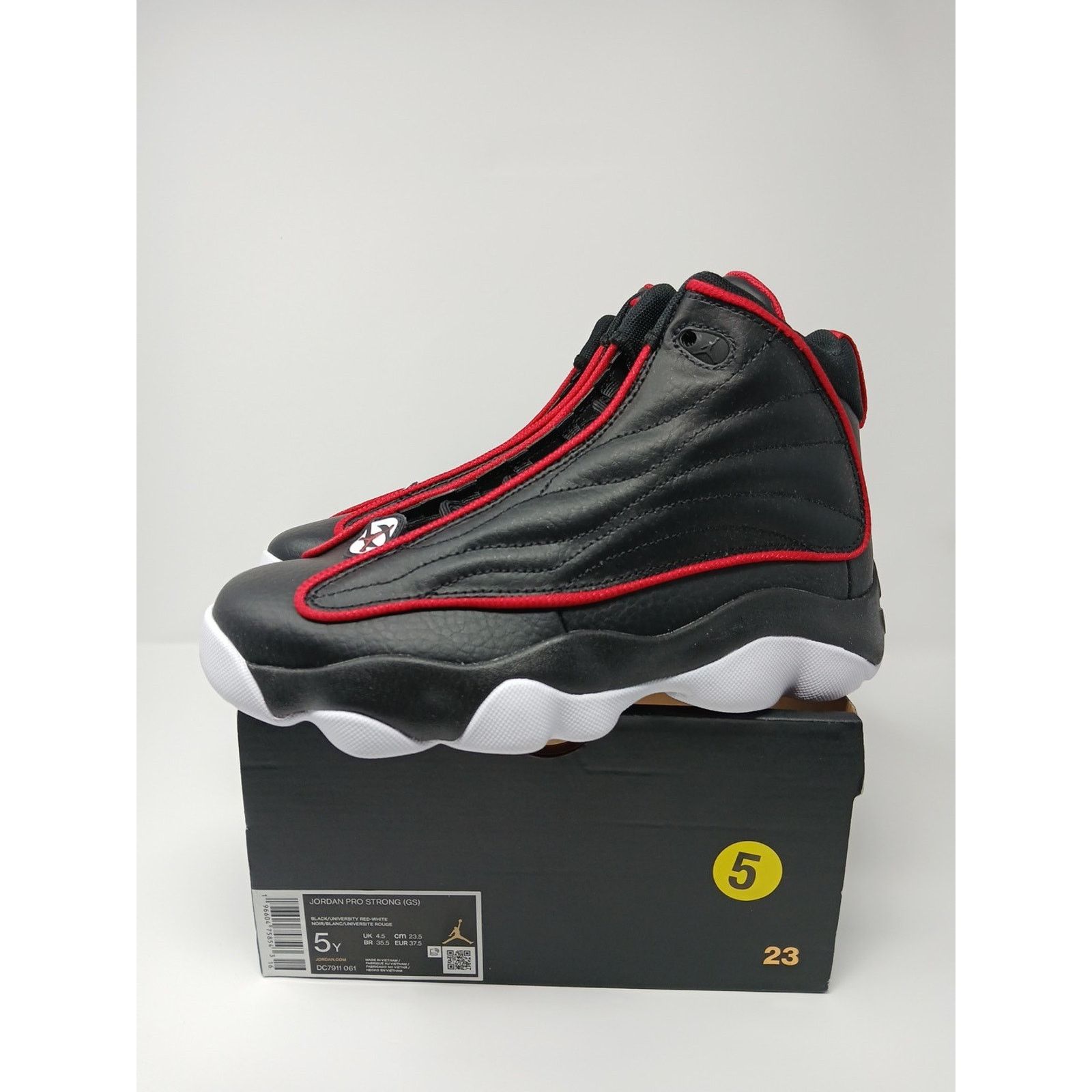 Jordan Brand Air Jordan Pro Strong Bred Black Sneakers, Size 5Y / 6.5W Size US 5 / EU 37 - 1 Thumbnail