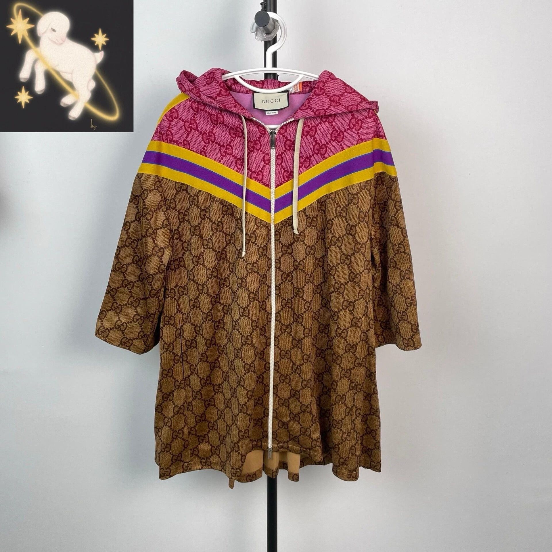 Gucci Gucci 20SS Logo Hoodie Dress XS Size XS / US 0-2 / IT 36-38 - 1 Thumbnail