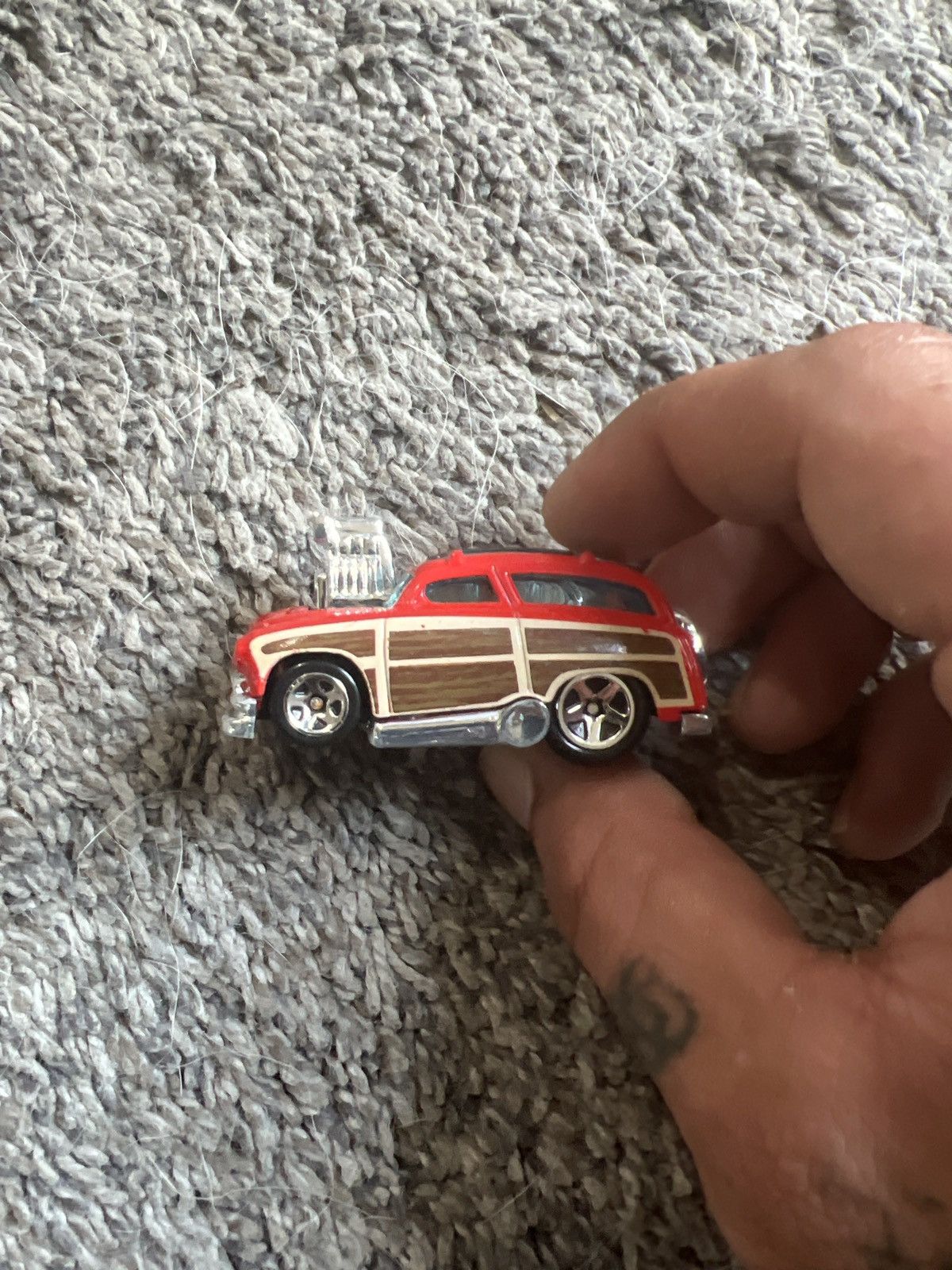 Hypebeast 2016 Mattel Hot Wheels Surf ‘N Turf Size ONE SIZE - 3 Thumbnail
