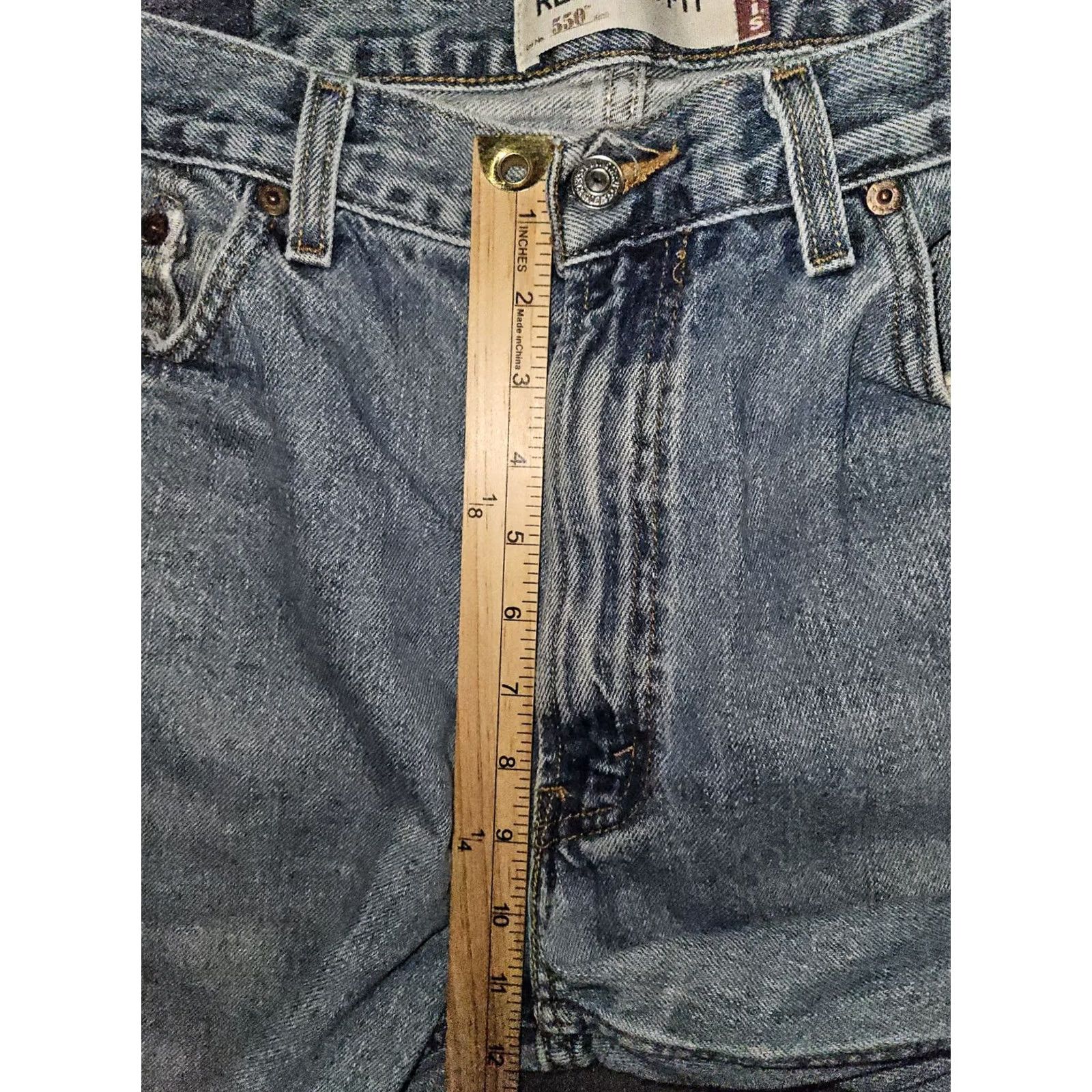 Levi's VINTAGE Levi's 550 Jeans Men 36x34 Blue Distressed 90s Y2K Retro Size US 36 / EU 52 - 6 Thumbnail
