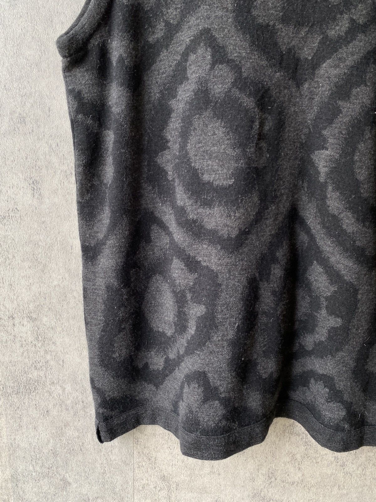 Comme des Garcons Vintage 80’s Tricot Comme Des Garcons Wool Sleeveless Size US M / EU 48-50 / 2 - 5 Thumbnail