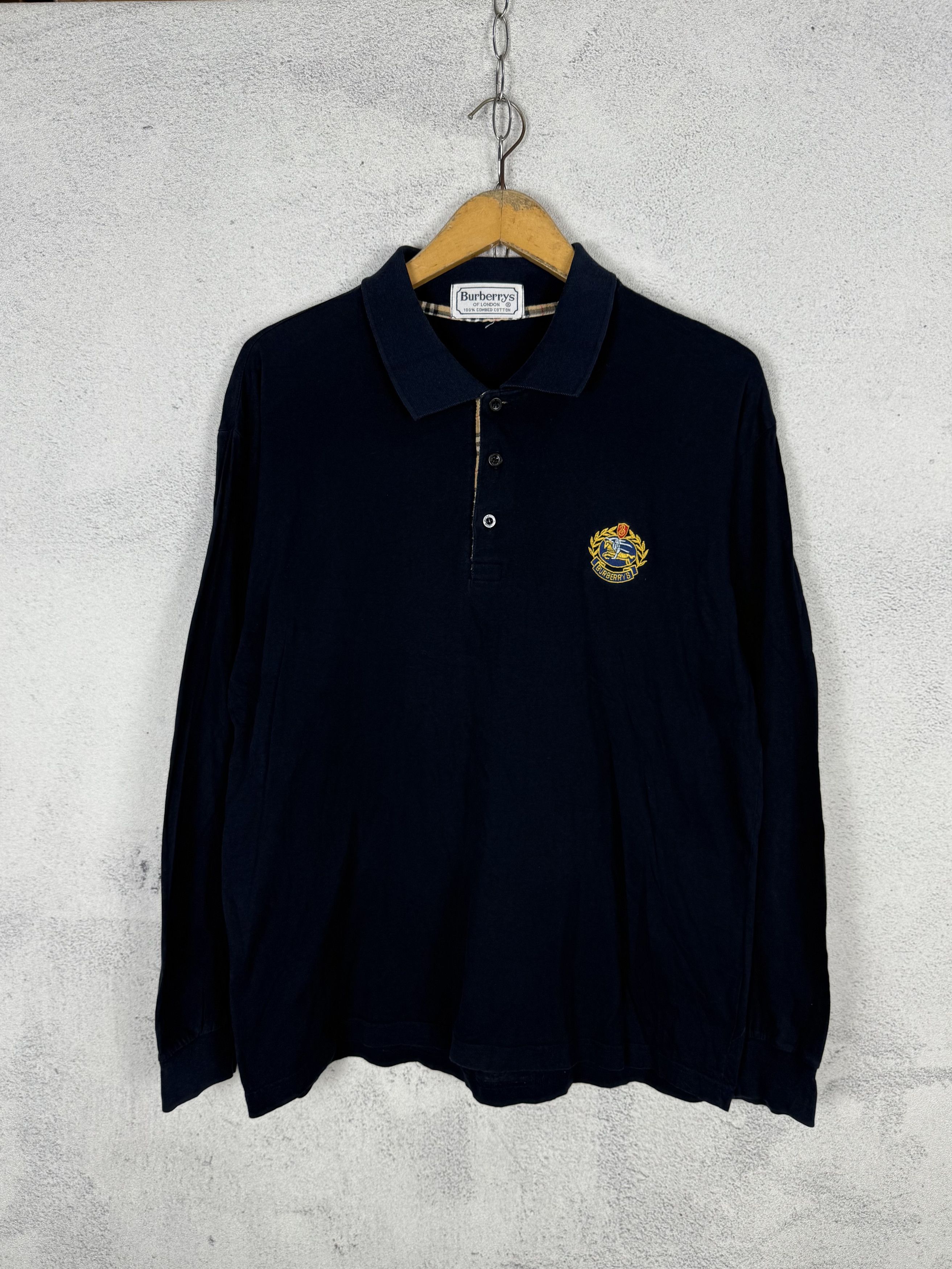 Burberry Vintage Burberry Navy Longsleeve Polo Shirt Size US S / EU 44-46 / 1 - 1 Thumbnail