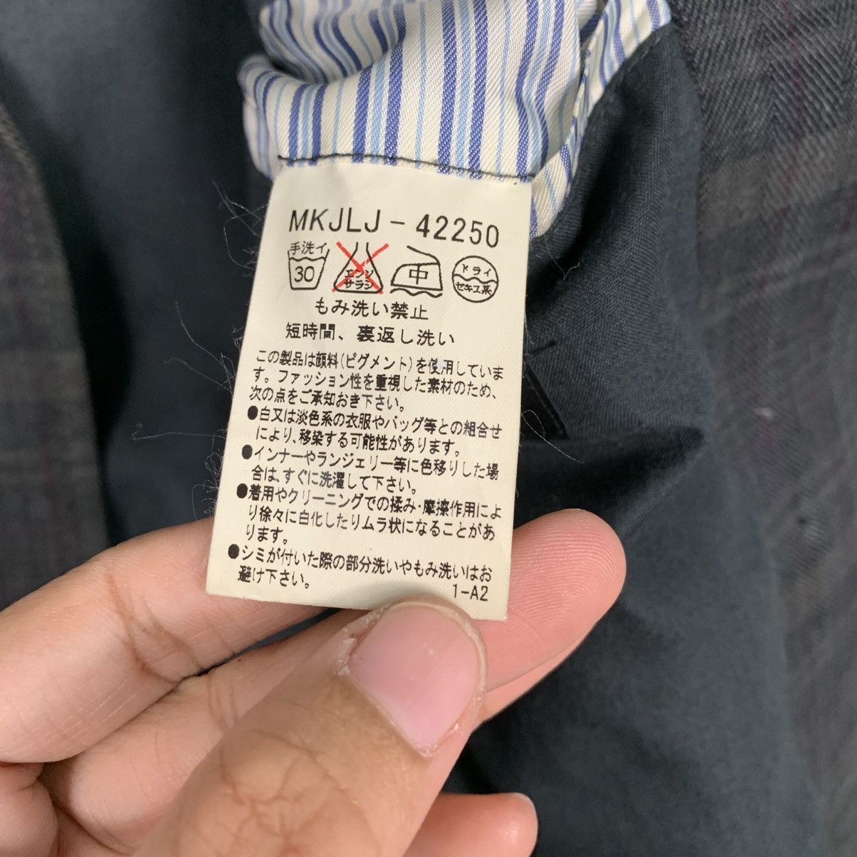 Michel Klein Michel Klein Homme Paris Tartan Double Breasted Coat Size US M / EU 48-50 / 2 - 17 Thumbnail