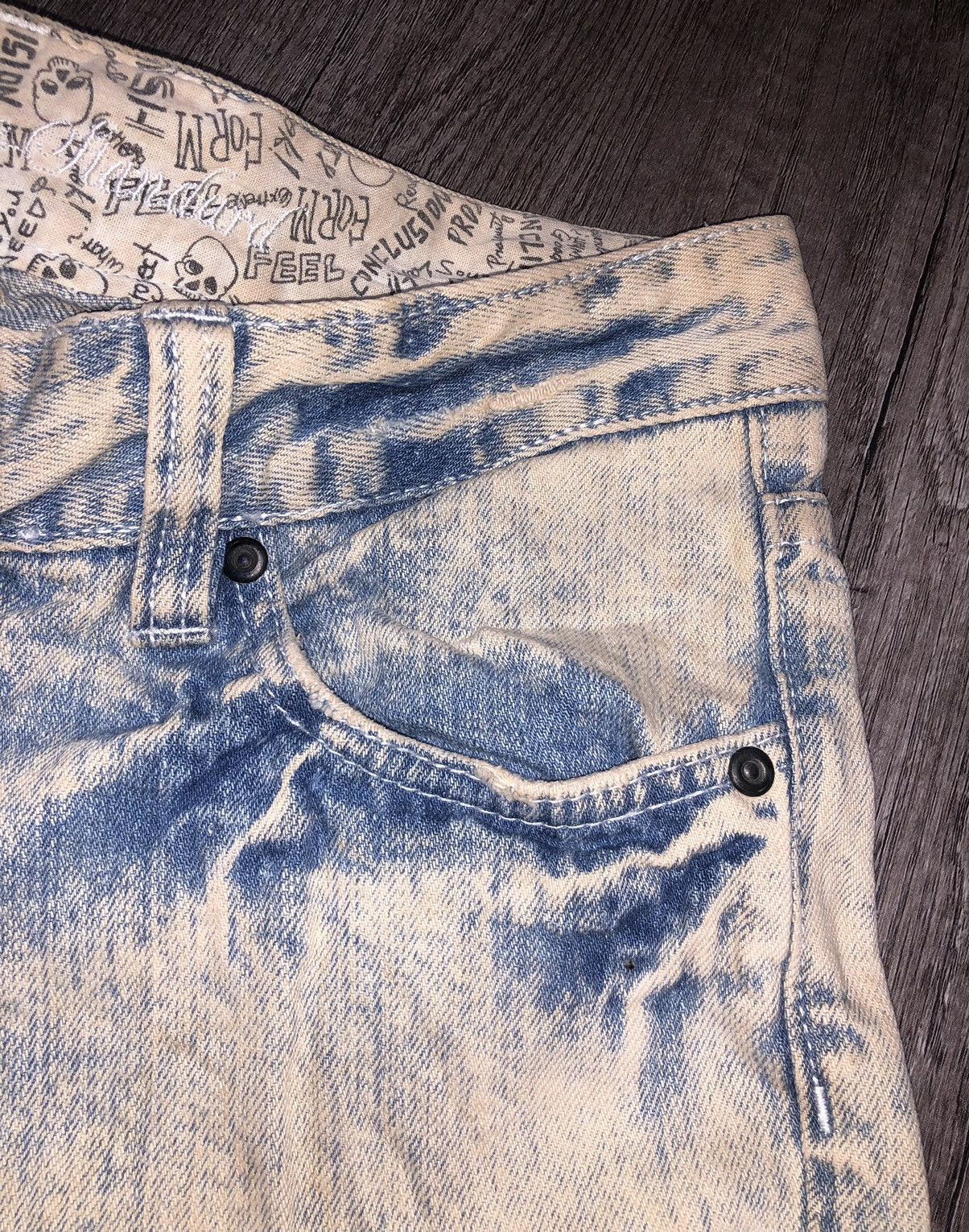 Vintage Witty Pitty Distressed Jeans Acid Wash Blue (unisex)