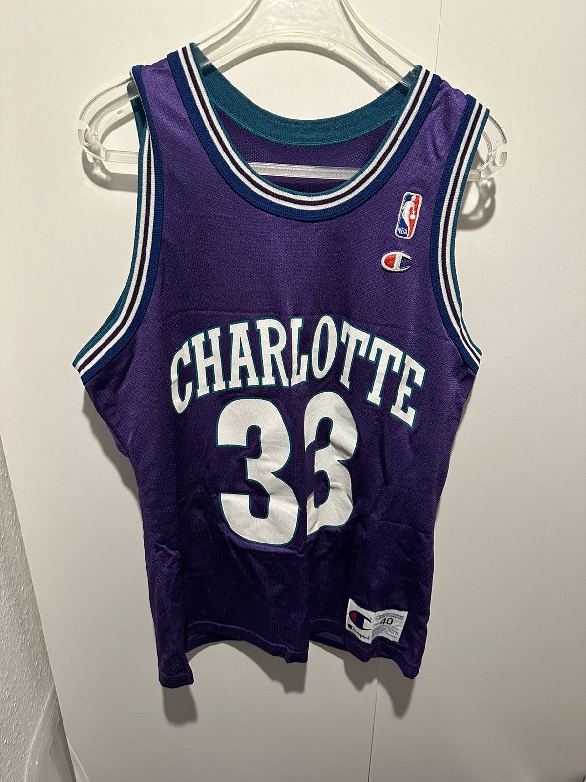 Image of Champion Jersey Charlotte Hornets Size S-M 40 Mourning 33 in Purple, Men's