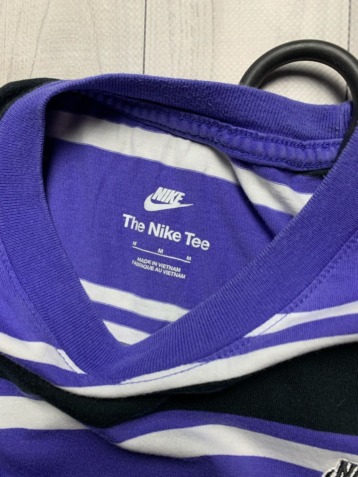 Nike × Vintage Vintage Nike purple striped tee very rare size M Size US M / EU 48-50 / 2 - 3 Thumbnail