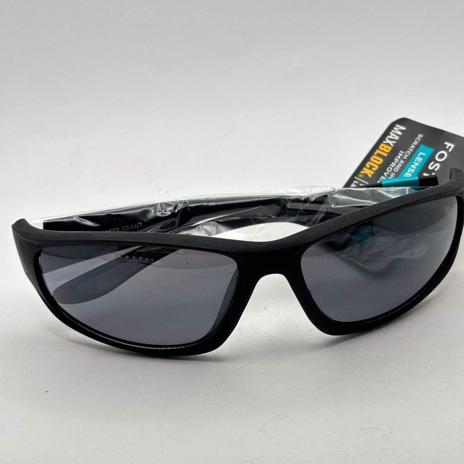 Foster Grant Black Men's Sunglasses Size ONE SIZE - 1 Thumbnail