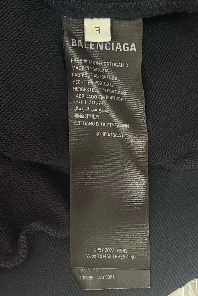 Balenciaga Balenciaga Vintage Distressed Hooded Sweatshirt, Brand New Size US L / EU 52-54 / 3 - 4 Thumbnail