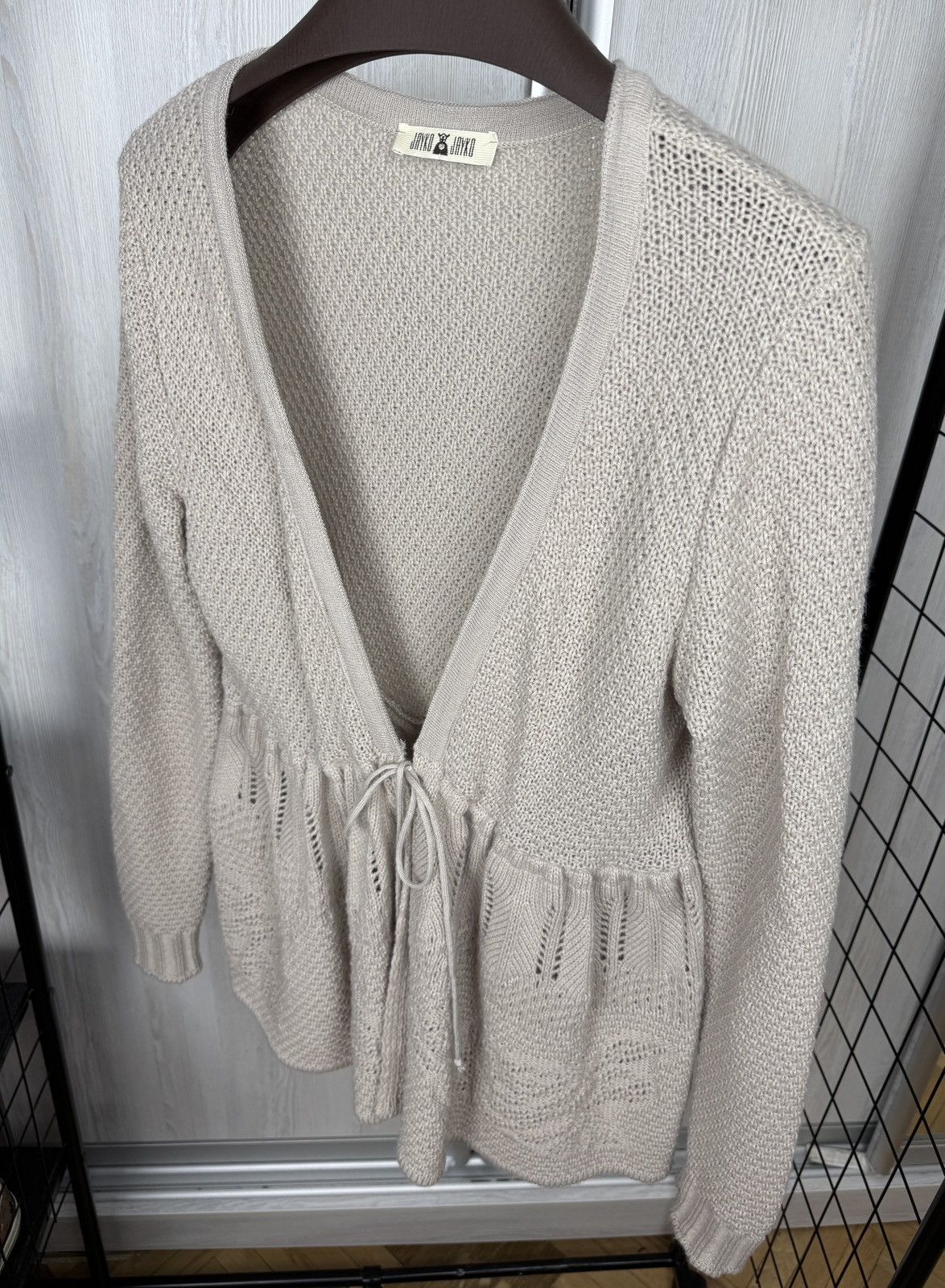 Other Jayko Jayko beige v neck flared knitted cardigan made France Size L / US 10 / IT 46 - 7 Thumbnail