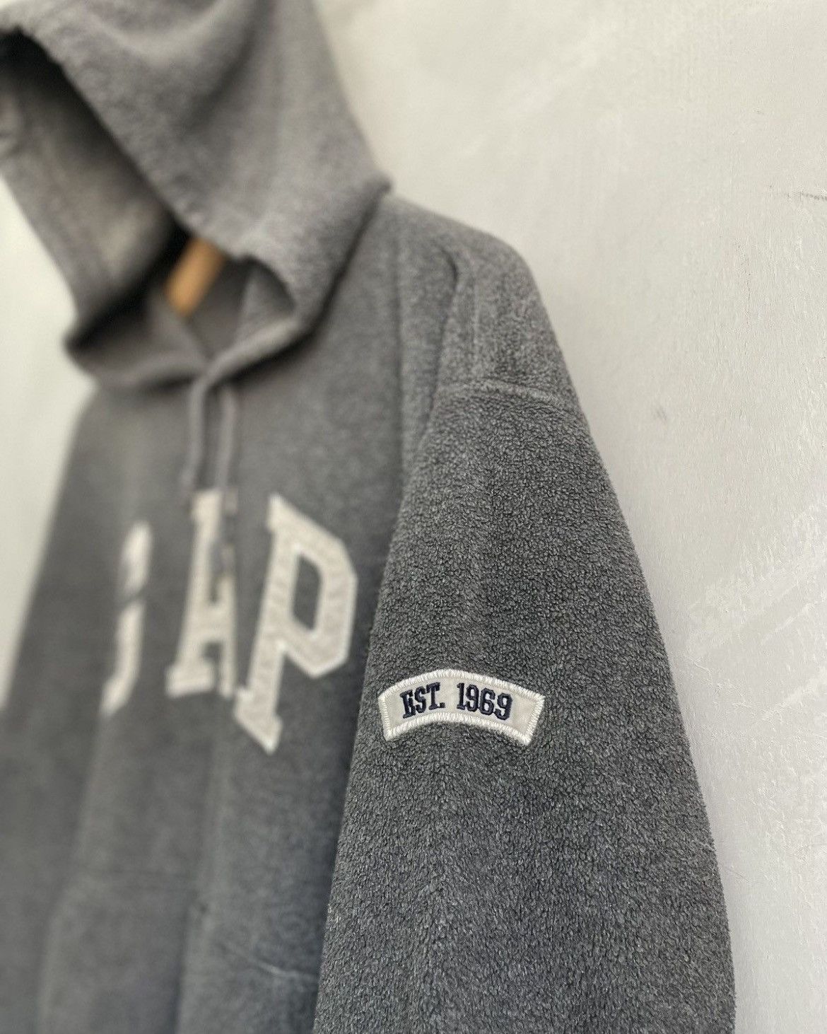 Gap Vintage y2k Gap teddy fleece big logo hoodie Size US M / EU 48-50 / 2 - 3 Thumbnail