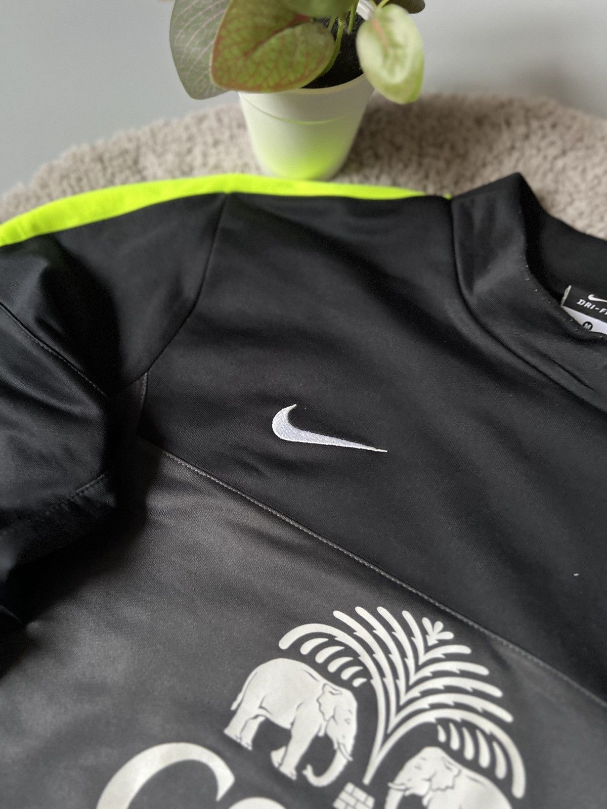Nike × Vintage Everton Chang 2013 Vintage Nike Team Soccer Sweatshirt Size US M / EU 48-50 / 2 - 5 Thumbnail