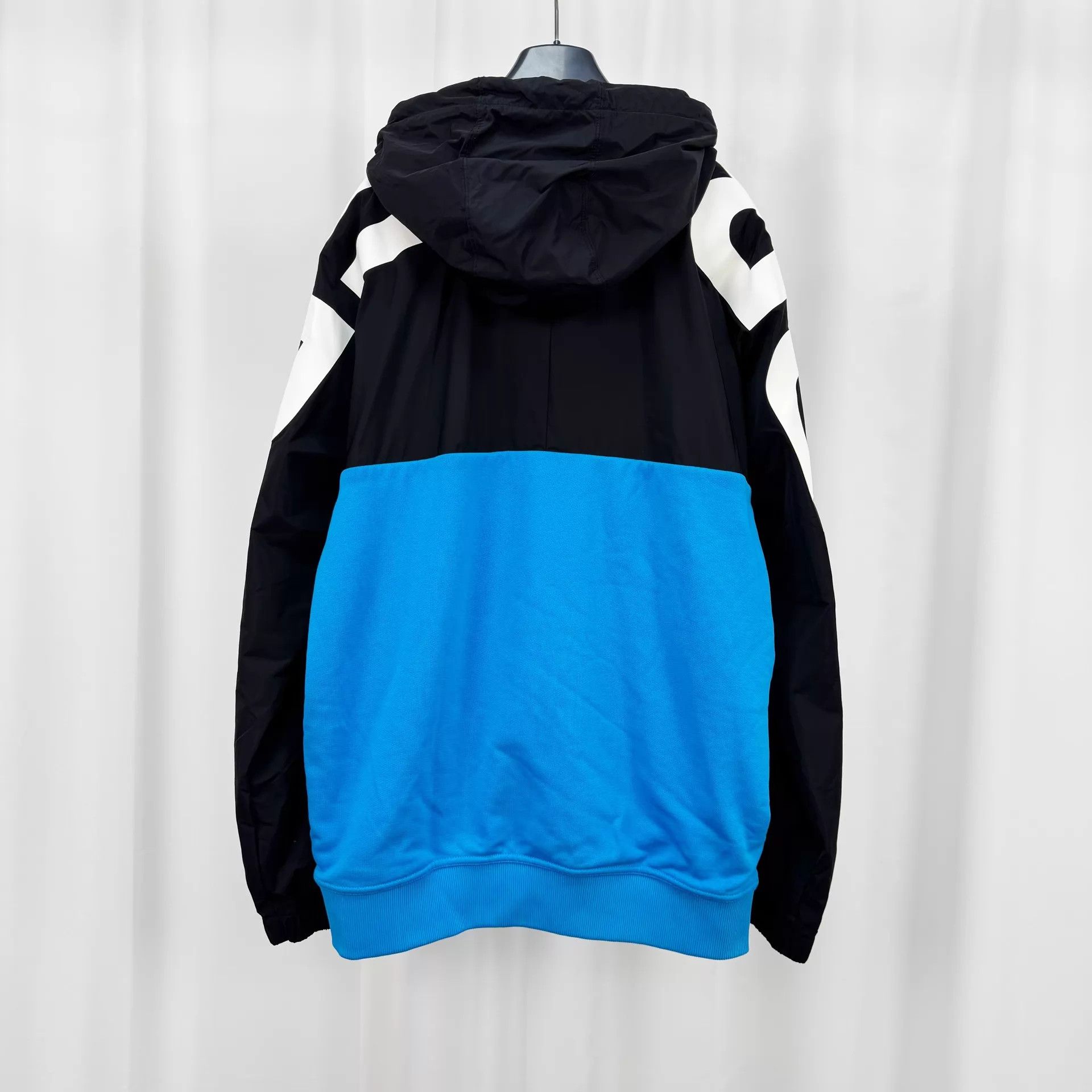 Burberry Burberry half-zip logo sweat S NWT drawstring flaw Size US S / EU 44-46 / 1 - 2 Thumbnail