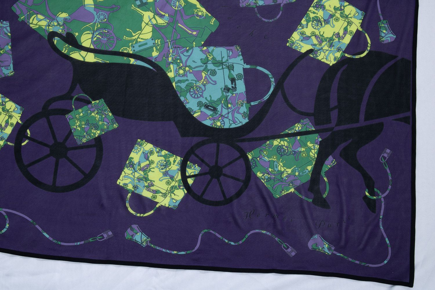 Hermes Hermes, Kelly horse carriage silk scarf in purple Size ONE SIZE - 3 Thumbnail