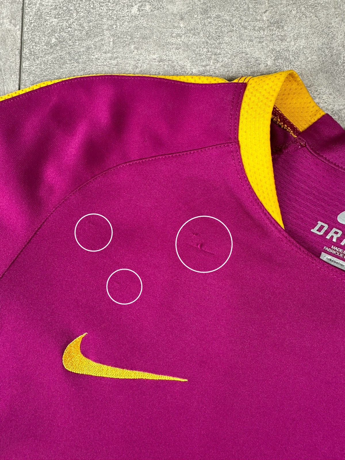 Nike Nike Barcelona FC 2015/16 Training Football Soccer Jersey Size US M / EU 48-50 / 2 - 6 Thumbnail