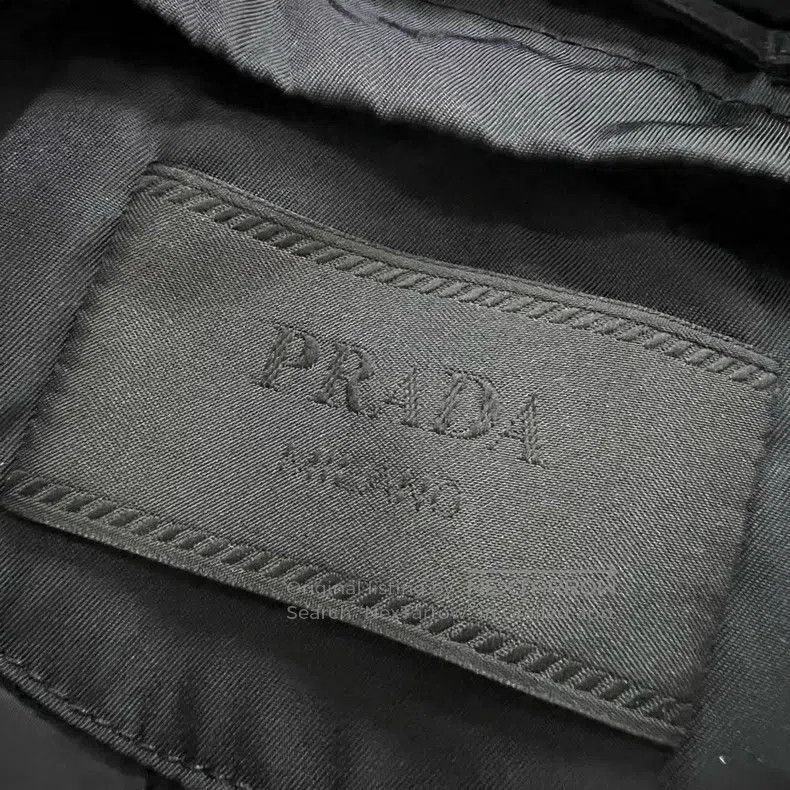 Prada Prada Black pocket triangle windbreaker jacket Size US M / EU 48-50 / 2 - 6 Thumbnail