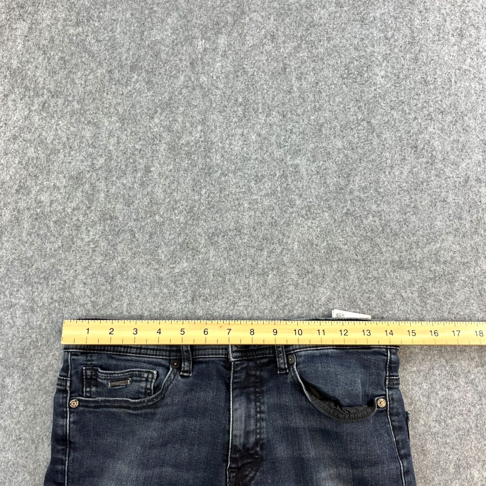 Hugo Boss HUGO BOSS Jeans Slim Fit 30 32 Delaware Denim Blue Dark Wash Stretch Five-Pocket Men Clothing Regular Pocket Type Size US 30 / EU 46 - 6 Thumbnail