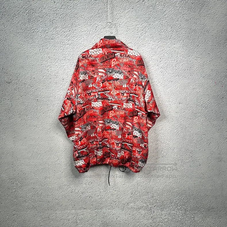 Balenciaga Balenciaga Red Camo Printed Fleece Windbreaker Jacket Size XXS / US 00 / IT 34 - 2 Thumbnail