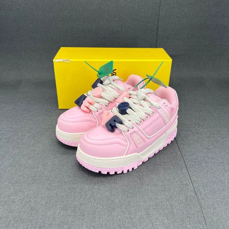 Louis Vuitton Louis Vuitton Trainer Maxi LOVE Pink Sneakers Size US 8 / IT 38 - 1 Thumbnail