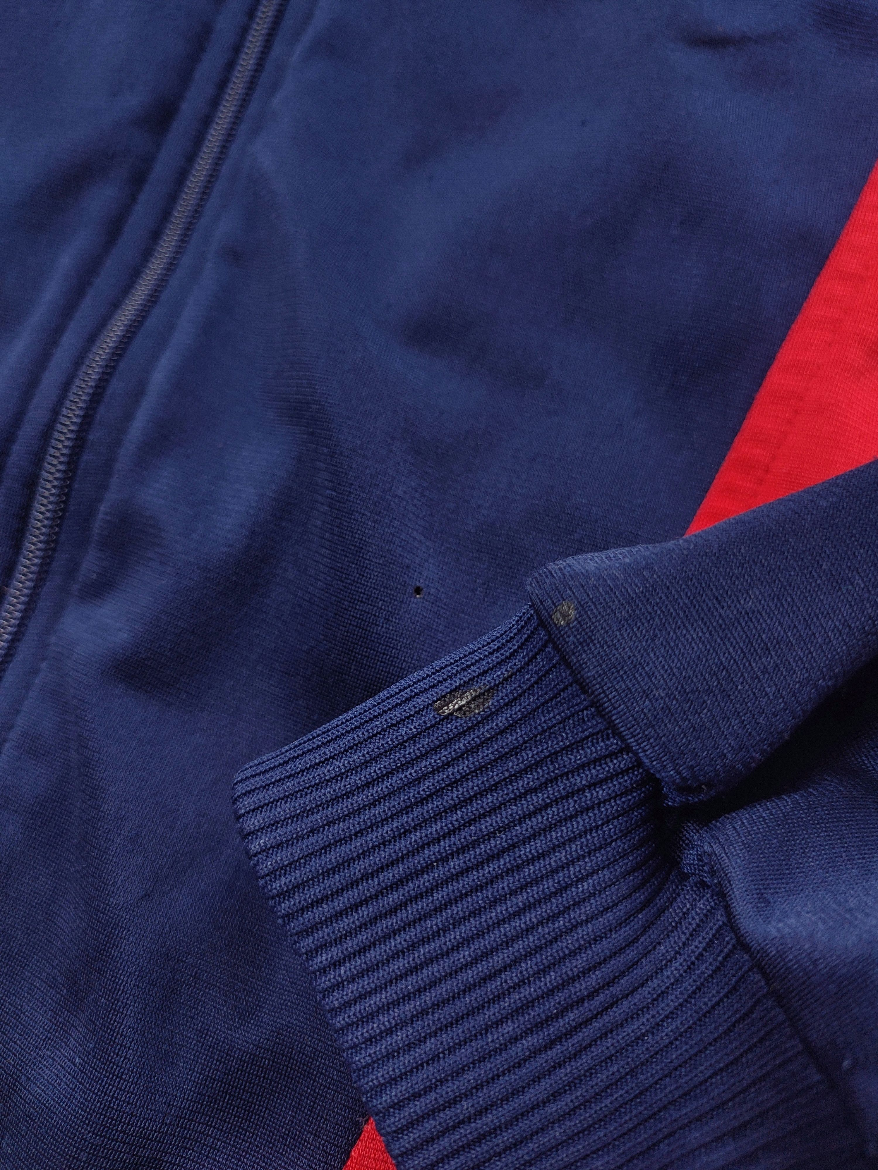 Nike Nike Vintage 90s Navy Red Windbreaker Jacket Size US S / EU 44-46 / 1 - 9 Thumbnail