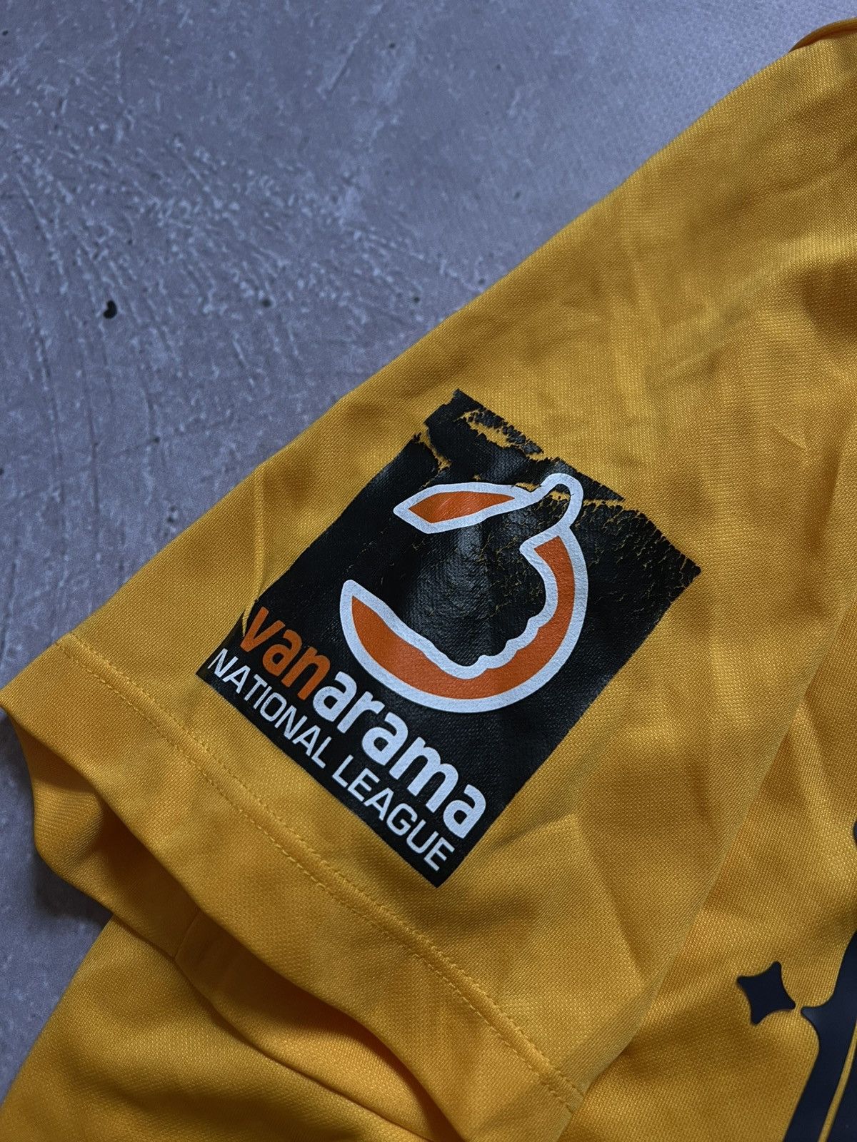 Nike Torquay United 2019-20 Nike t-shirt football jersey sz L #20 Size US L / EU 52-54 / 3 - 6 Thumbnail