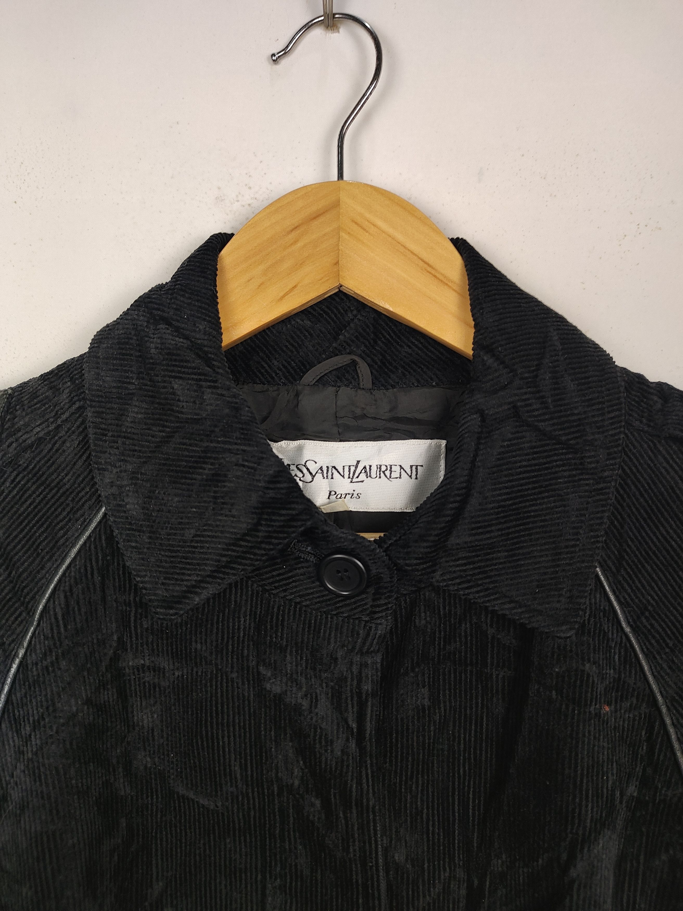 Yves Saint Laurent Yves Saint Laurent Corduroy Trench Coat Size US S / EU 44-46 / 1 - 3 Thumbnail
