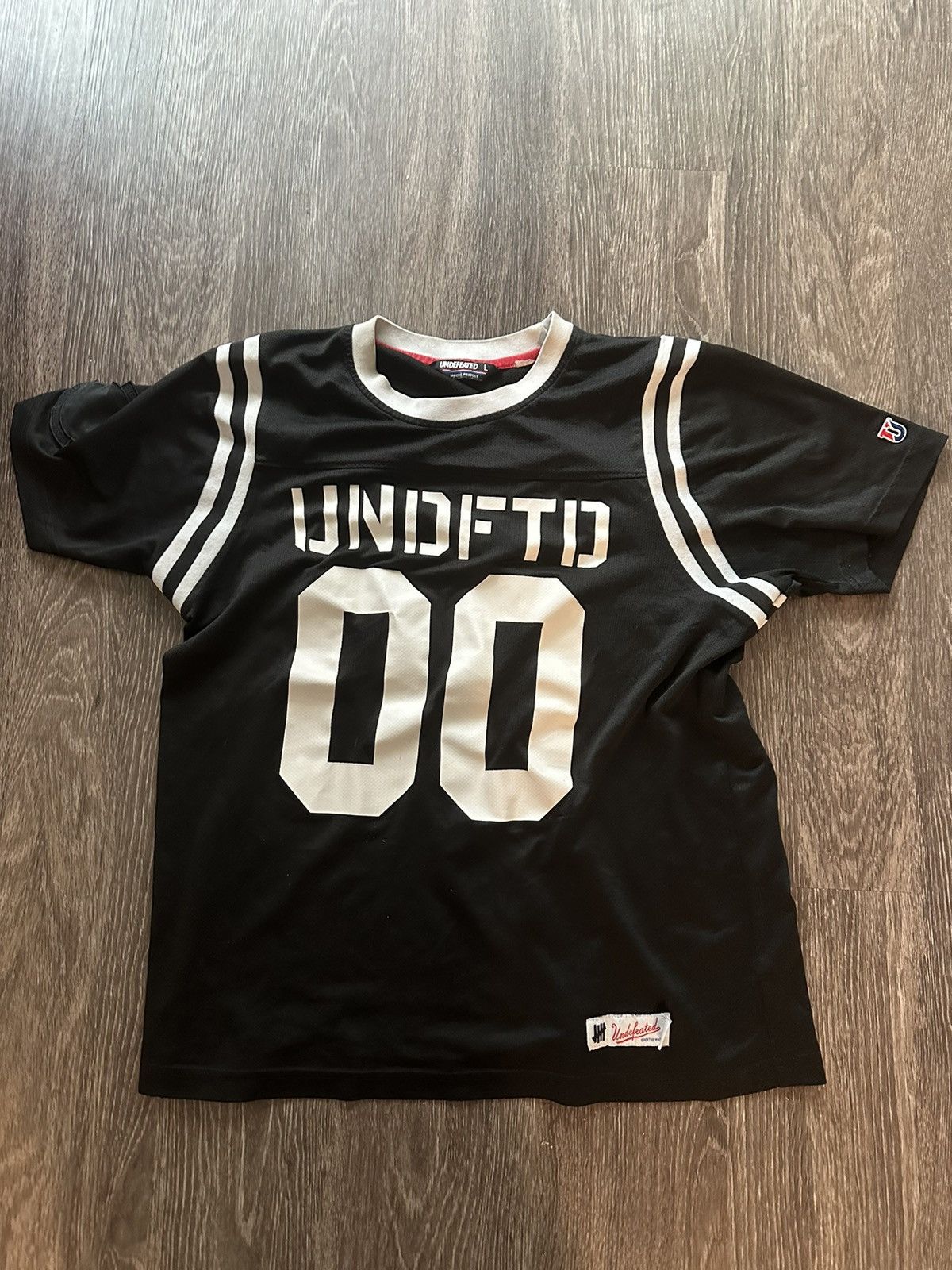 【UNDEFEATED】UNDEFEATED X BADFRIEND STADIUM JERSEY UNDEFEATED X BADFRIEND STADIUM JERSEY - LIGHT BLUE – Undefeated