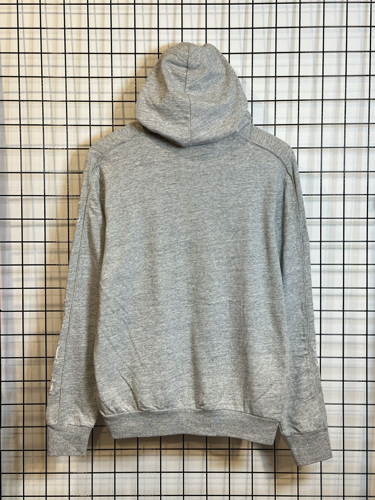 Supreme heather grey Supreme hoodie Size US S / EU 44-46 / 1 - 7 Thumbnail