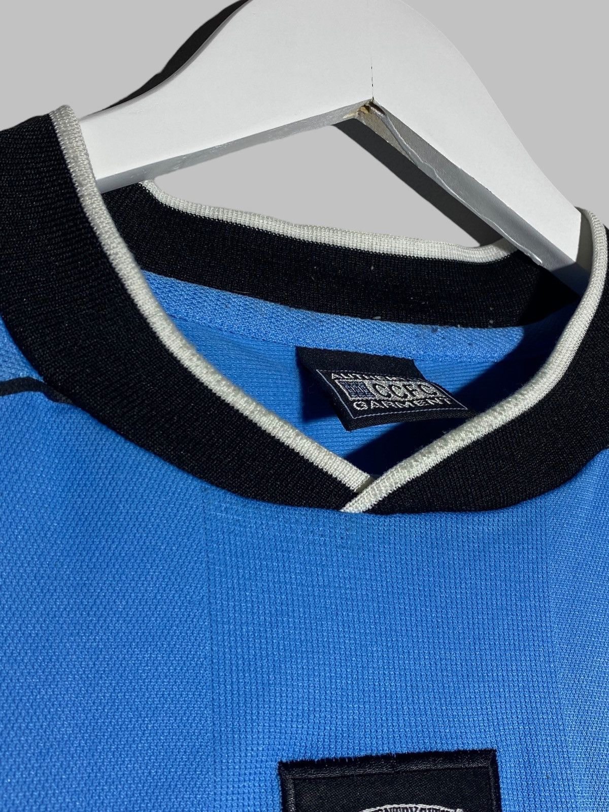 Vintage Vintage Coventry City 2001/02 Home Football Shirt Subaru Size US M / EU 48-50 / 2 - 7 Thumbnail