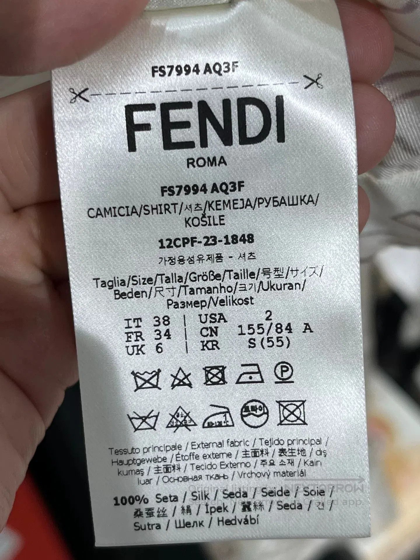Fendi Fendi Silk Logo Short Shirt Top. Size US XS / EU 42 / 0 - 5 Thumbnail