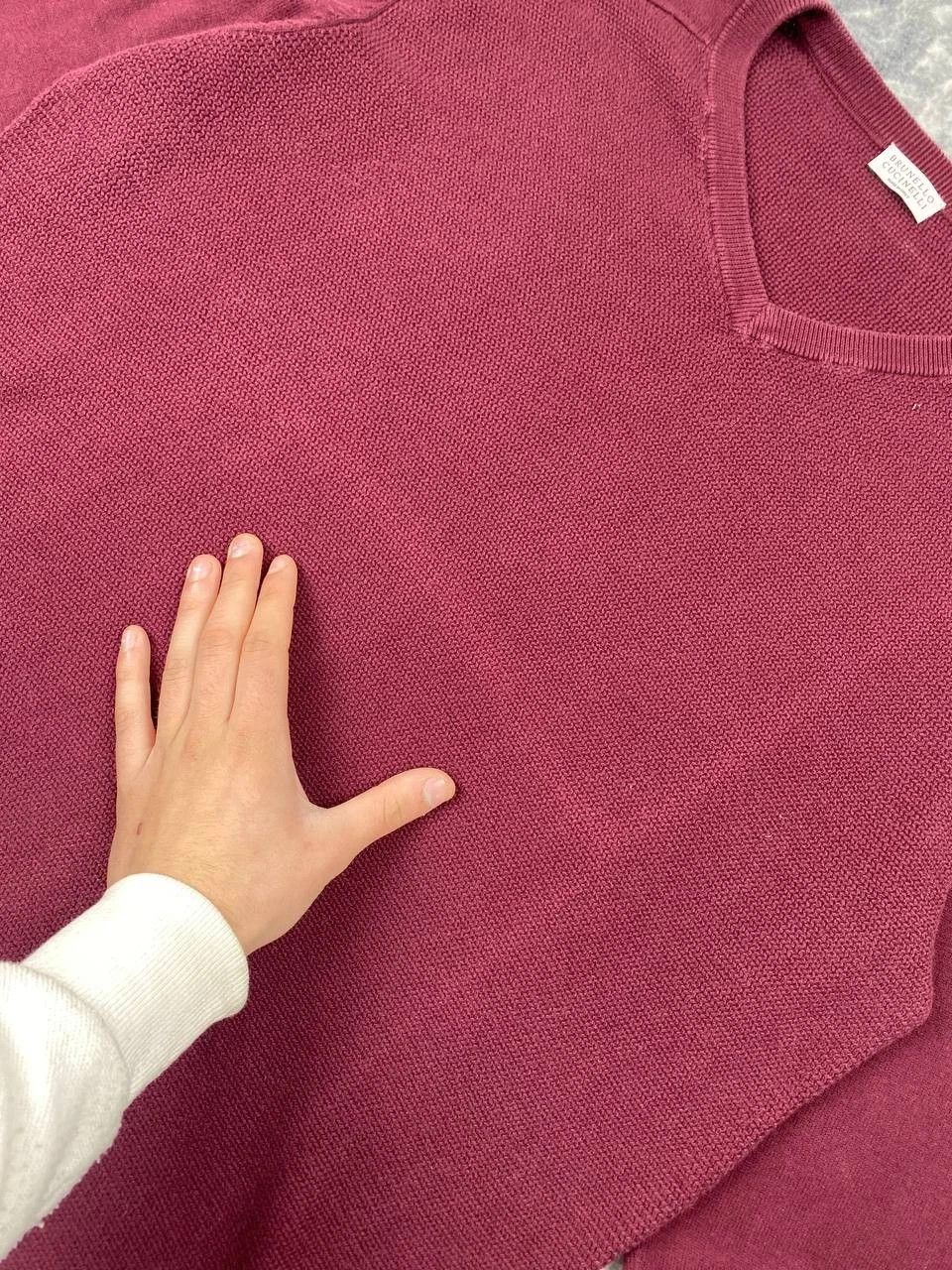 Brunello Cucinelli Brunello Cucinelli Cotton V-neck Sweater Men Size 50 Red Size US M / EU 48-50 / 2 - 14 Thumbnail