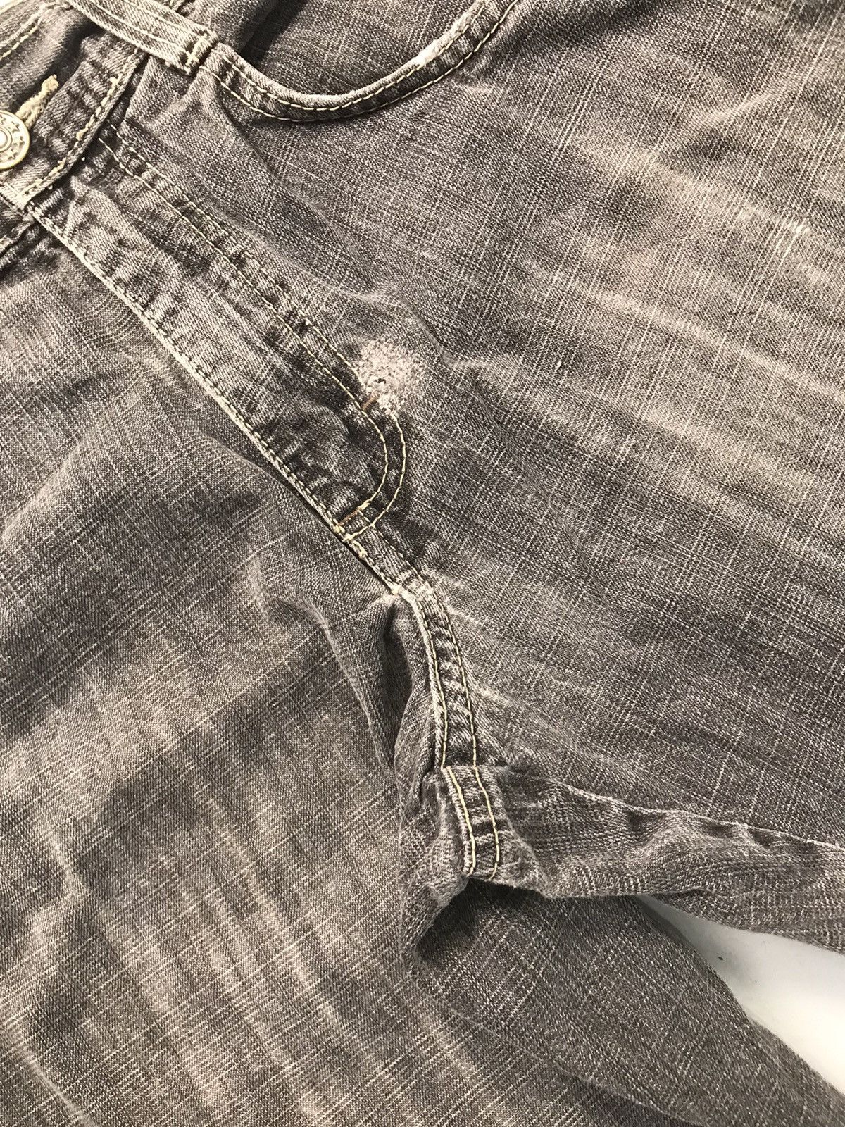 Southpole Vintage SouthPole faded brown tab denim Size US 32 / EU 48 - 6 Thumbnail