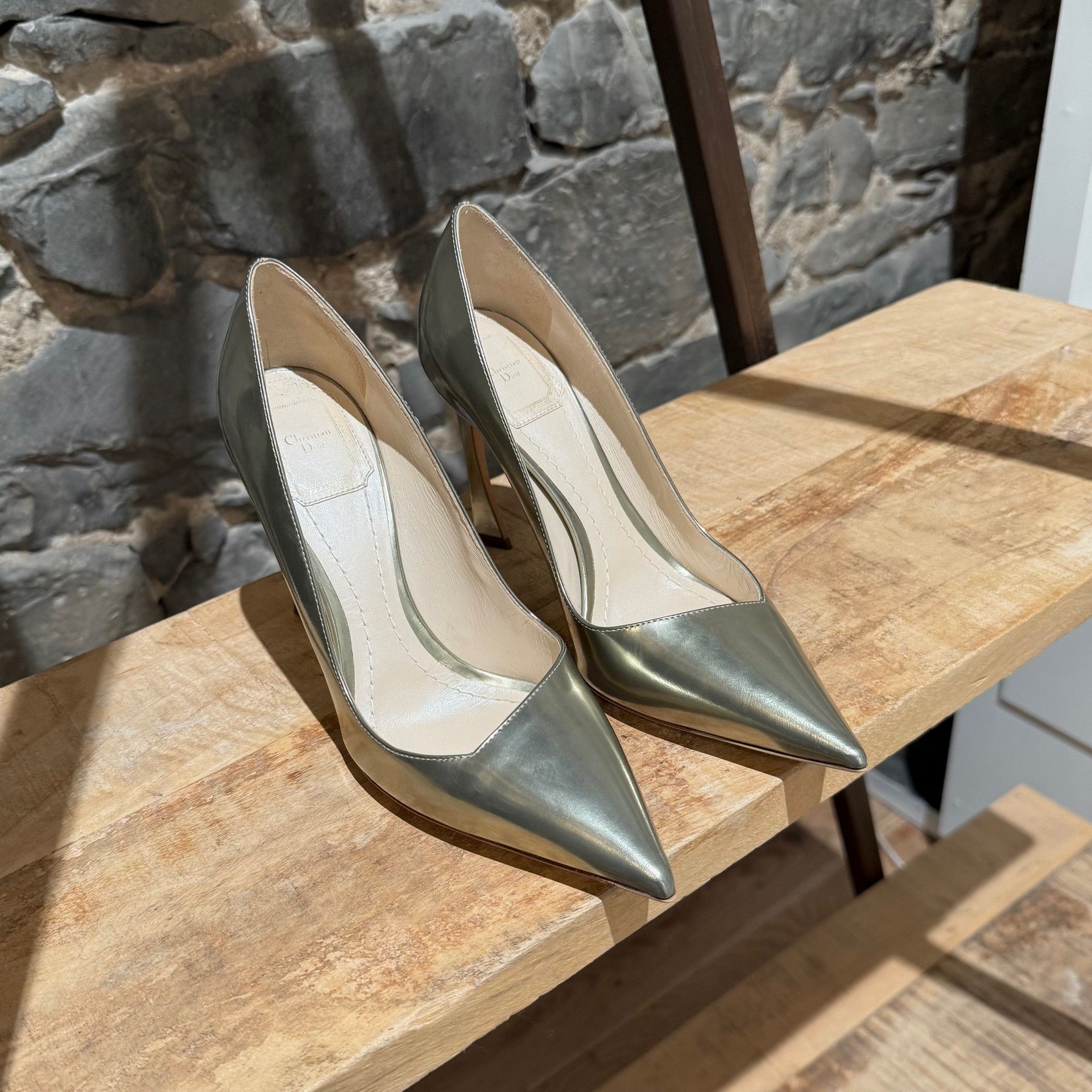 Dior Christian Dior Metallic Gold Patent Songe Pointy Pumps Size US 6.5 / IT 36.5 - 4 Thumbnail