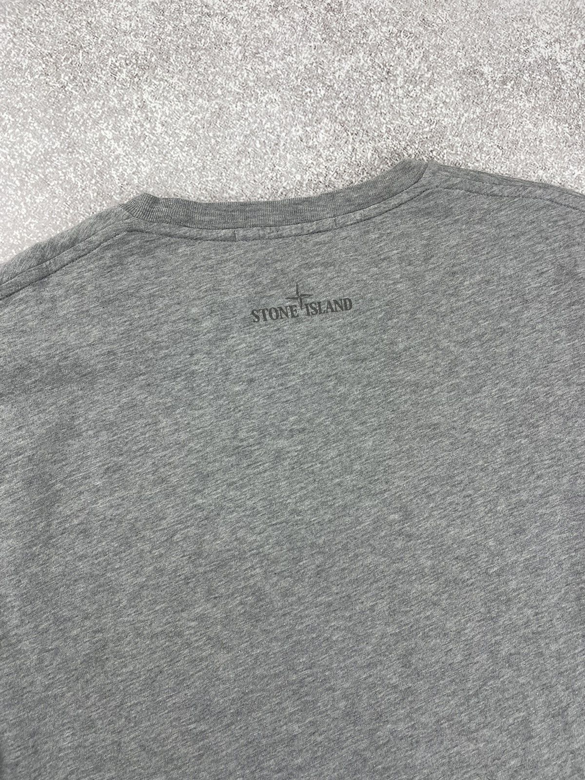 Stone Island Stone Island Reflective Logo T-Shirt Size US S / EU 44-46 / 1 - 9 Thumbnail