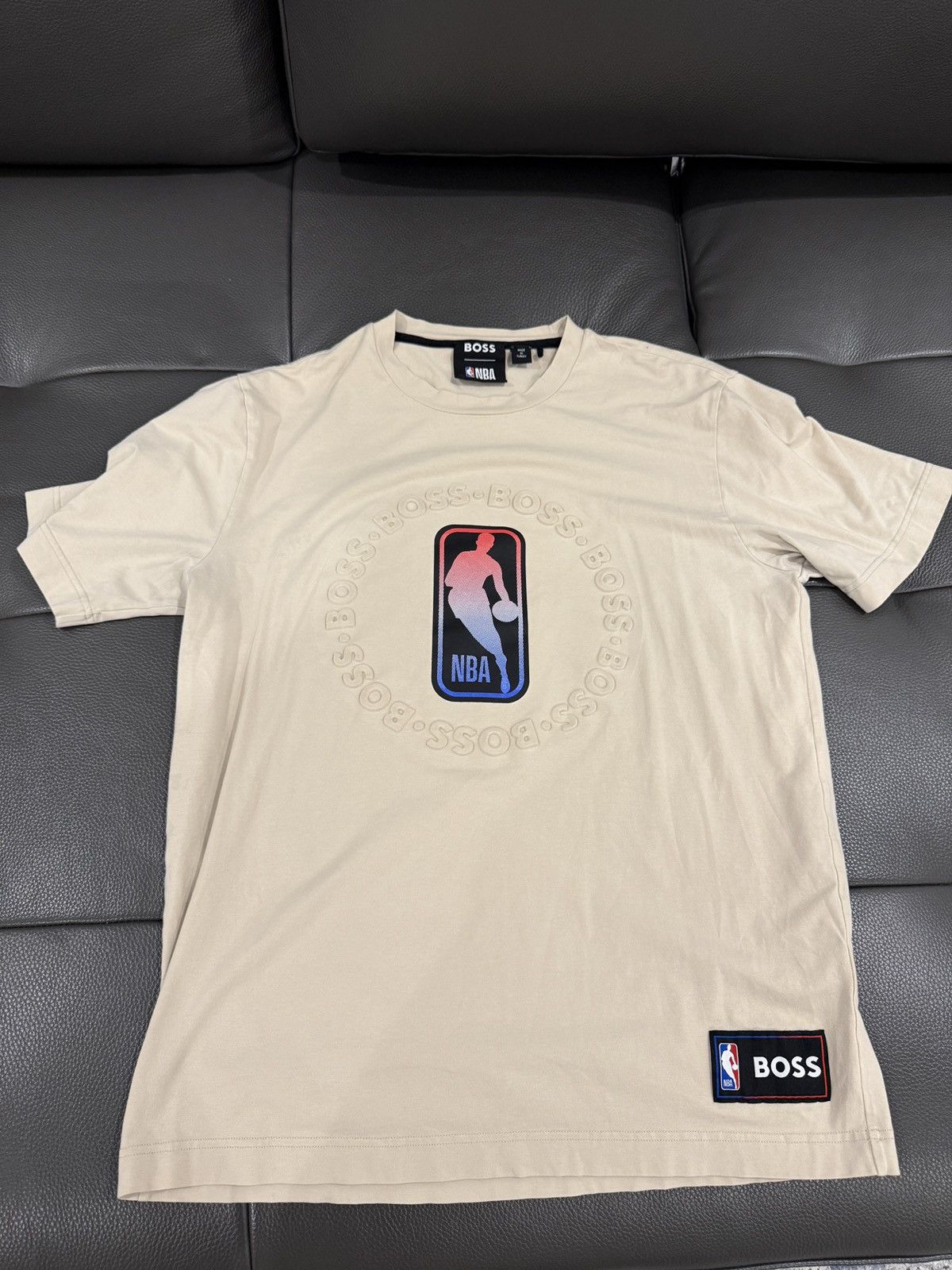 Hugo Boss Hugo boss X NBA Tee Size US M / EU 48-50 / 2 - 1 Thumbnail