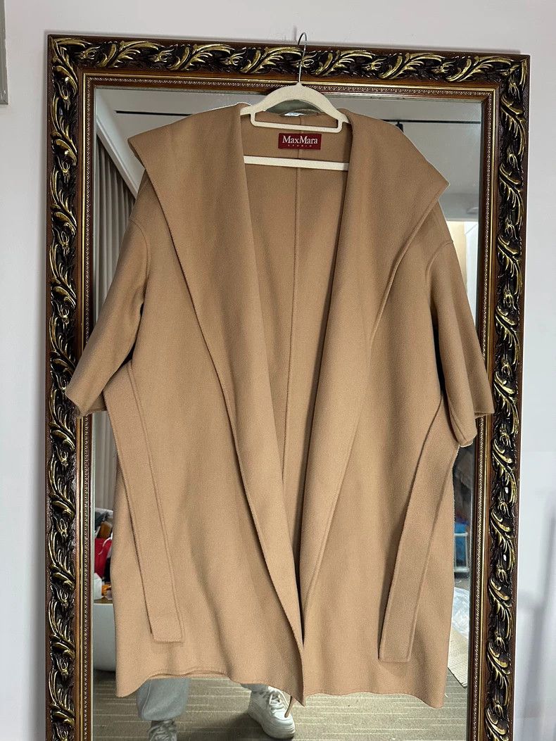 Max Mara Max Mara Camel wool coat Size L / US 10 / IT 46 - 1 Thumbnail