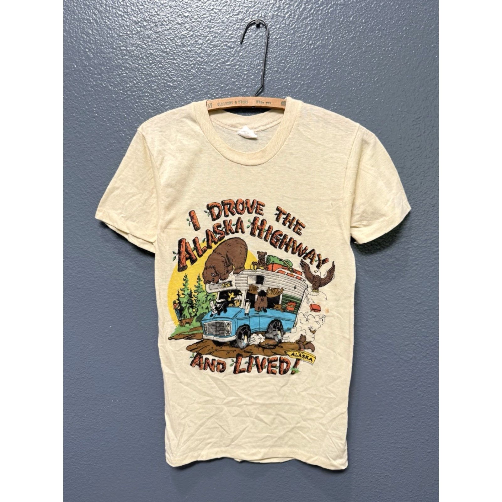 Vintage VINTAGE Alaskan Highway Graphic Cotton Tee Shirt M White 70s Mens T-Shirt 70s Theme Size US M / EU 48-50 / 2 - 3 Thumbnail