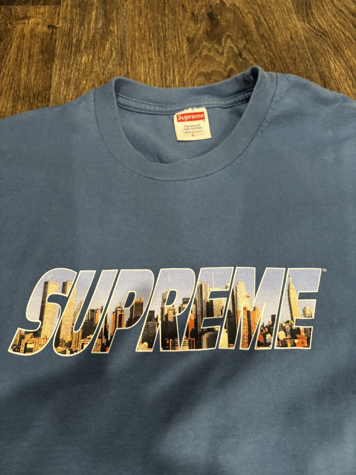 Supreme Supreme Gotham Tee Size US L / EU 52-54 / 3 - 2 Thumbnail