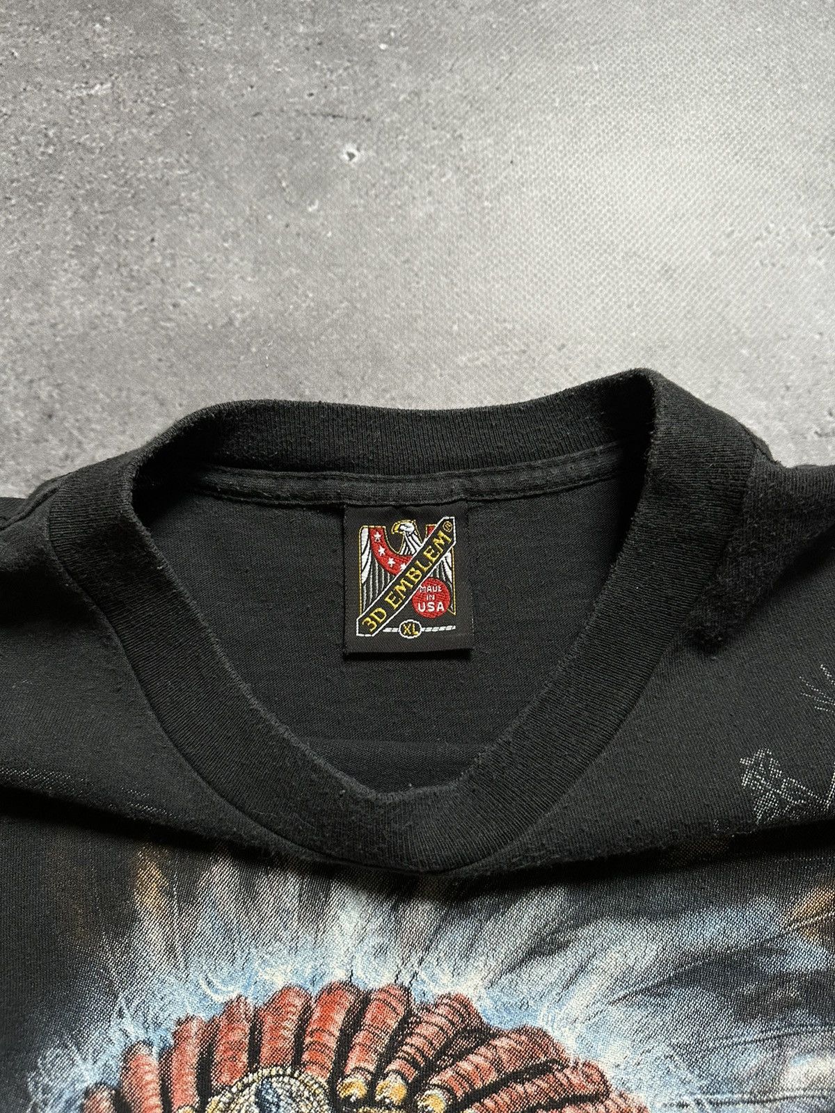 Vintage Vintage 90s 3D Emblem Indians Native American T-Shirt Size US XL / EU 56 / 4 - 4 Thumbnail