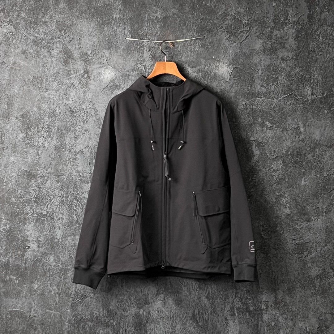 C.P. Company C.P. Company Black Light Jacket m Men Size US M / EU 48-50 / 2 - 1 Thumbnail