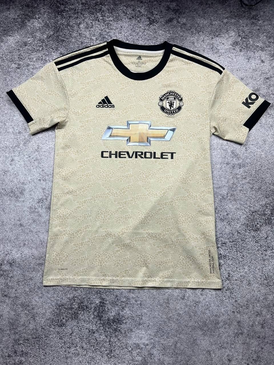 Adidas Adidas Manchester United 2019 2020 Away Shirt Soccer Jersey Size US S / EU 44-46 / 1 - 1 Thumbnail