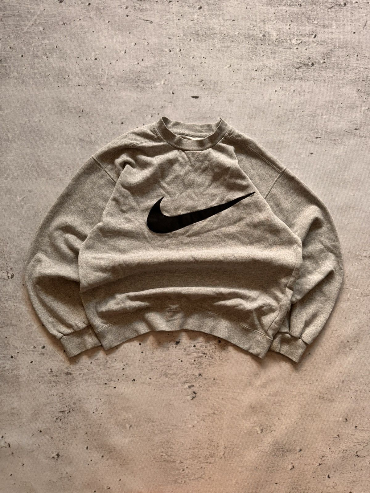 Nike × Vintage NIKE VINTAGE CENTER LOGO OVERSIZE BOXY SWEATSHIRT Size US S / EU 44-46 / 1 - 1 Thumbnail