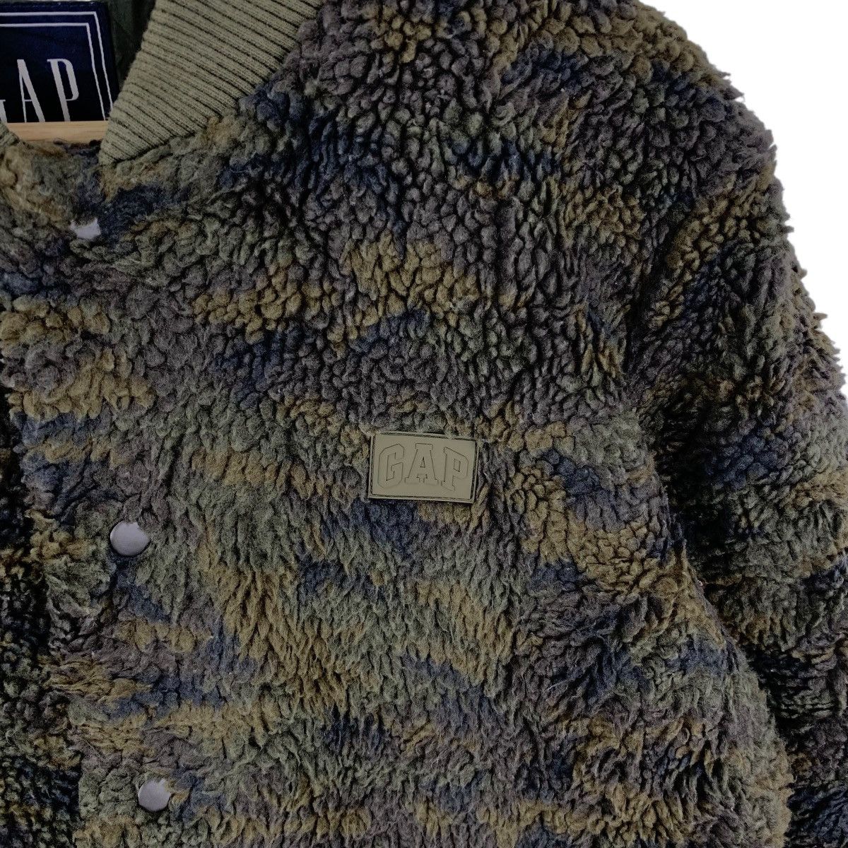 Gap Vintage GAP USA CAMOUFLAGE Camo Sherpa Fleece Jacket Size XS / US 0-2 / IT 36-38 - 6 Thumbnail