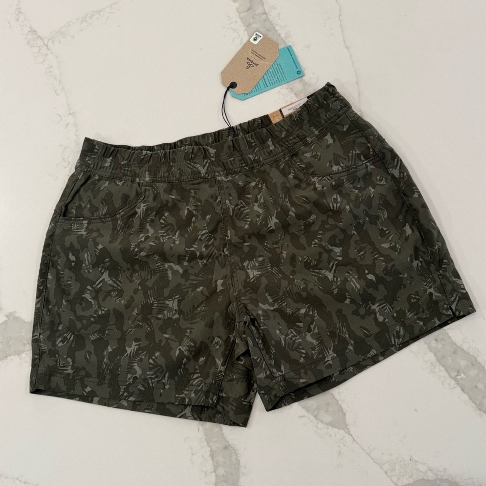 Prana Prana NWT Halle E-Waist Short II 5” Inseam Women’s 12 Camo Size 34" / US 12 / IT 48 - 1 Thumbnail