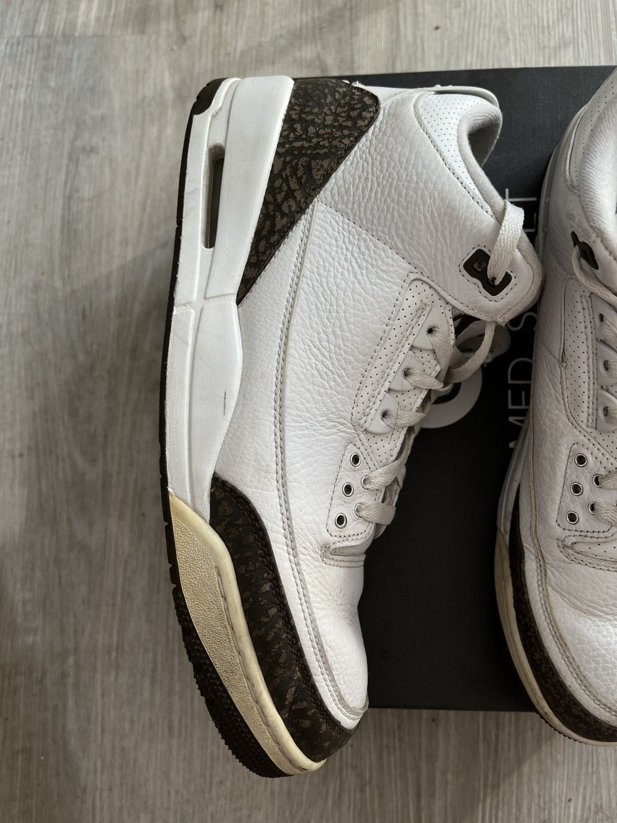 Jordan Brand Jordan 3 Mocha Size US 13 / EU 46 - 3 Thumbnail