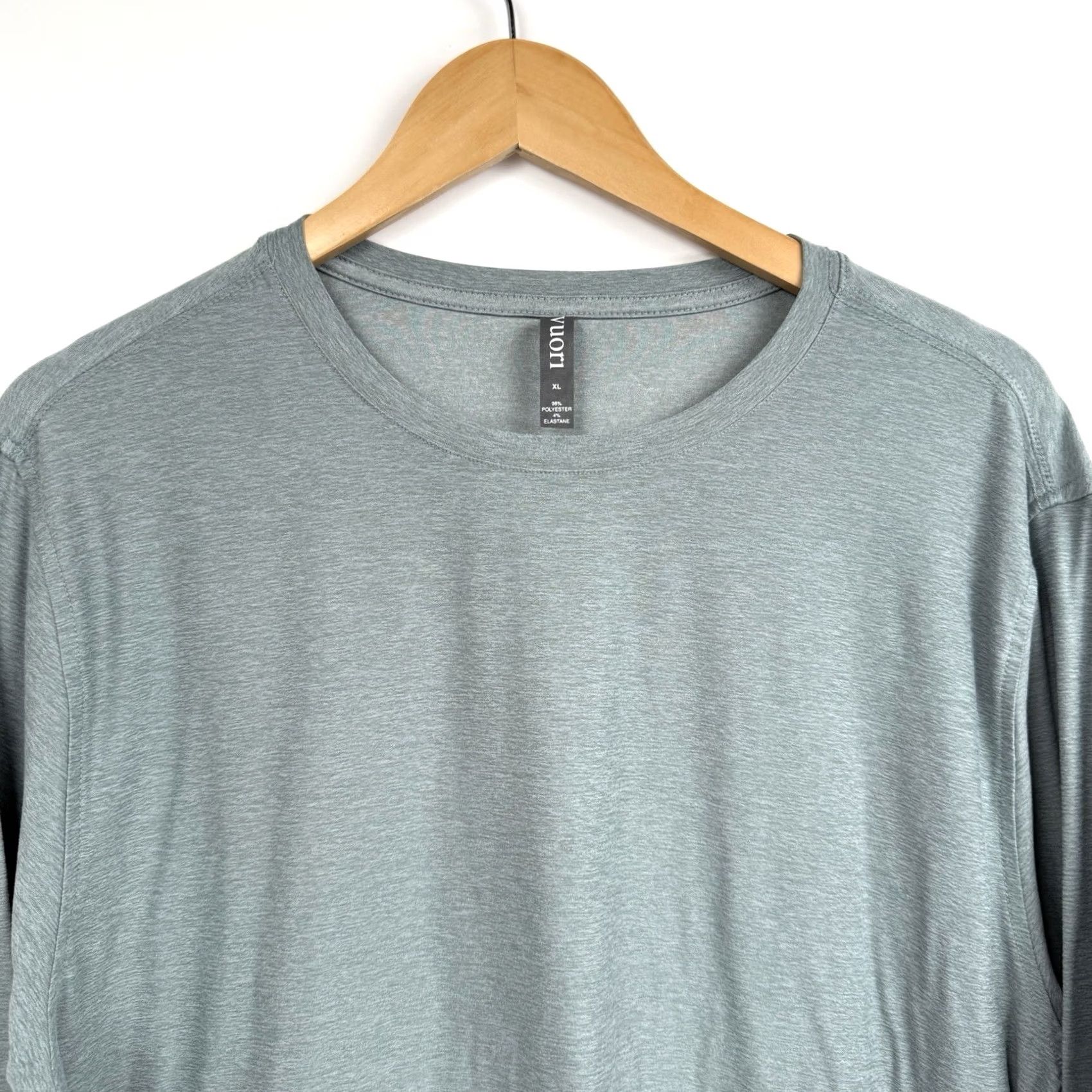 Vuori Vuori Shirt Mens XL Strato Tech Green Lightweight Performance Gym Crew Neck Pullover T-Shirt Size US XL / EU 56 / 4 - 2 Thumbnail