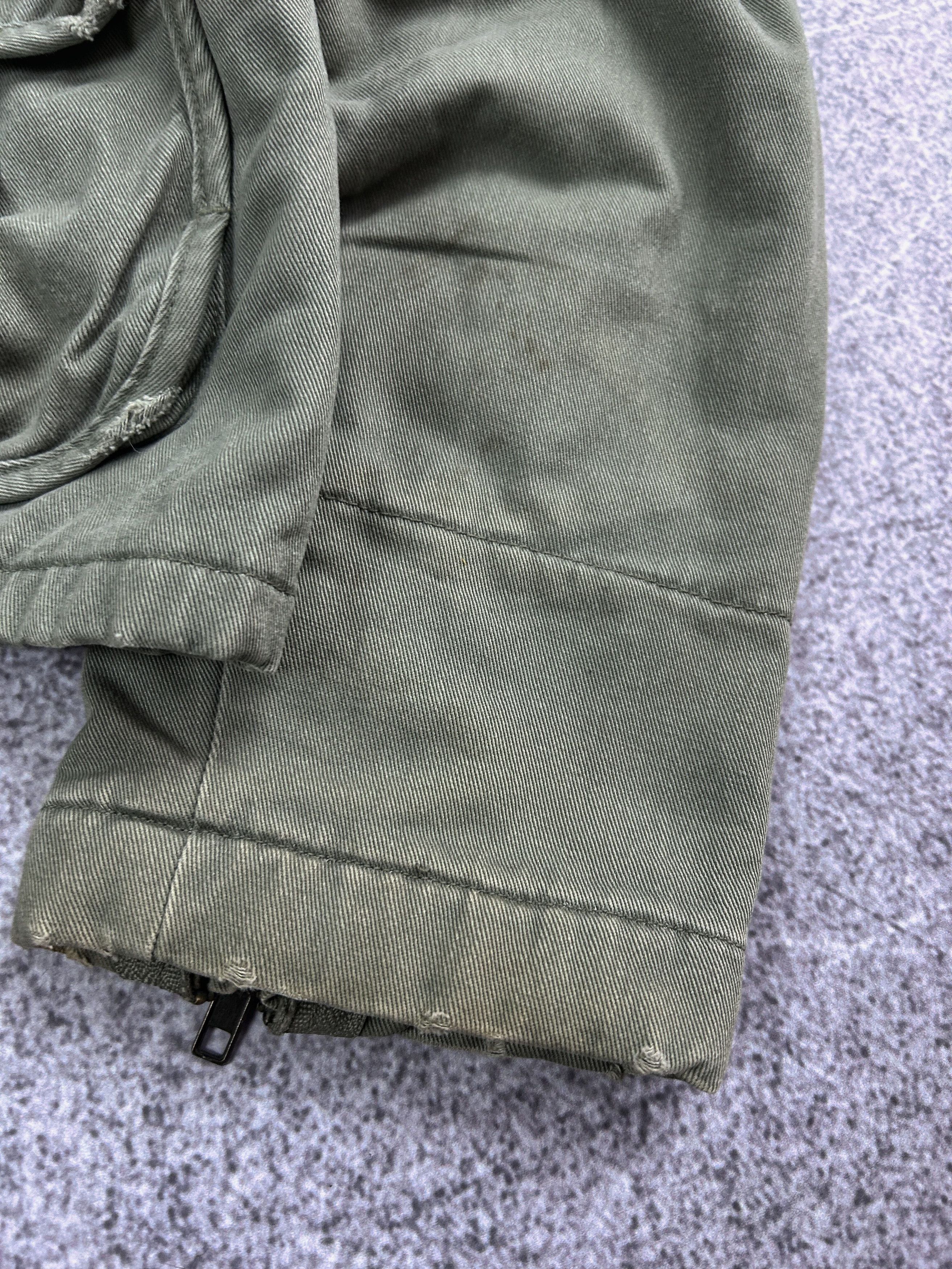 Vintage Vintage Military Jacket Fur Collar Cropped Y2K Streetwear Size US S / EU 44-46 / 1 - 8 Thumbnail