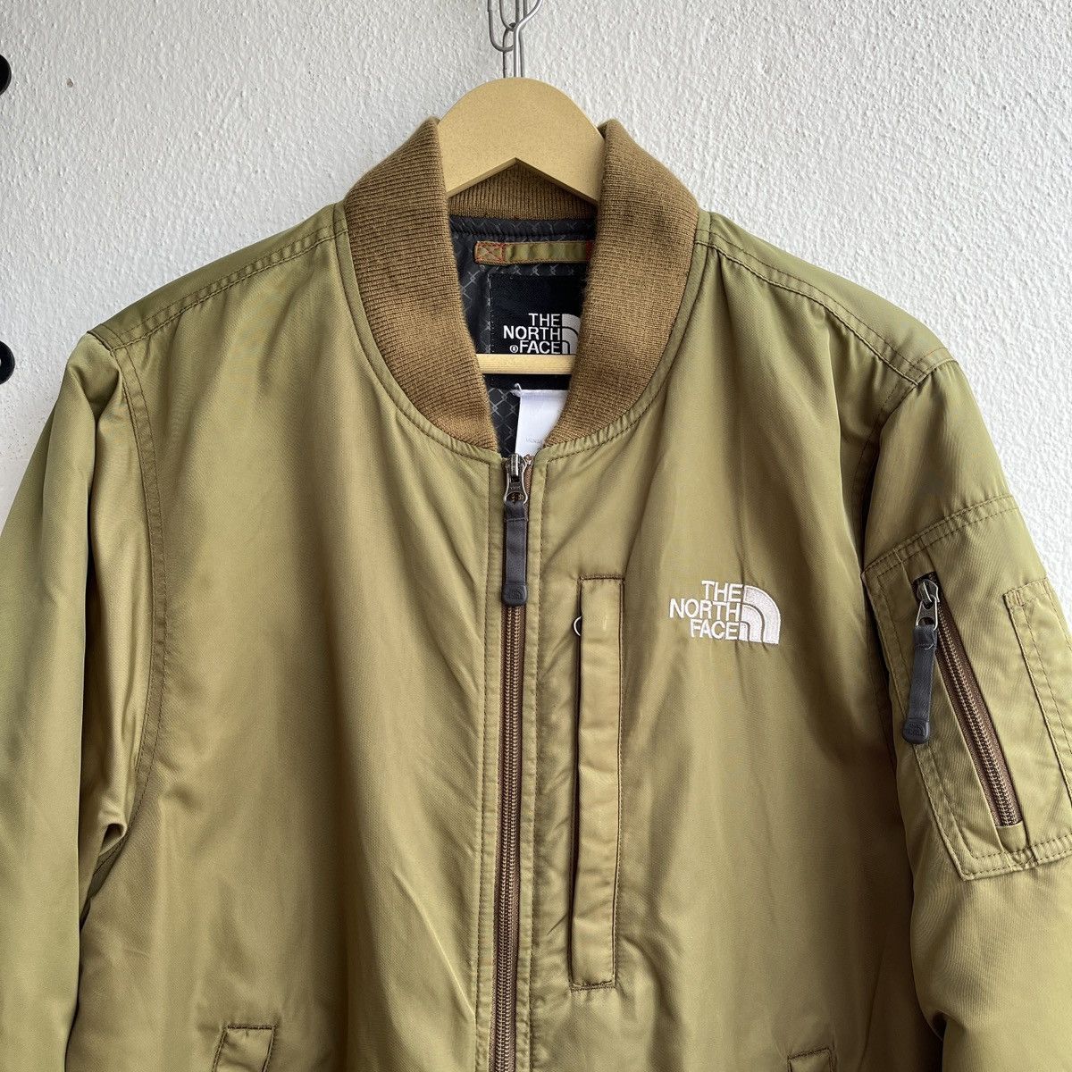 The North Face THE NORTH FACE GORPCORE PUFFER BOMBER JACKET Size US S / EU 44-46 / 1 - 24 Thumbnail